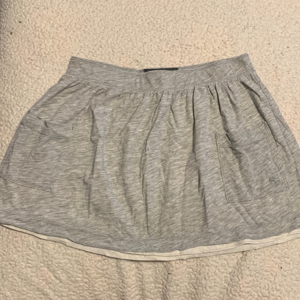 Gray Abercrombie Skirt with pockets